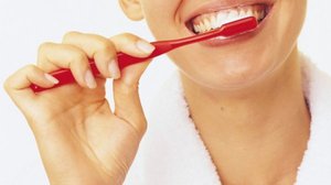 К чему снится что чистишь зубы